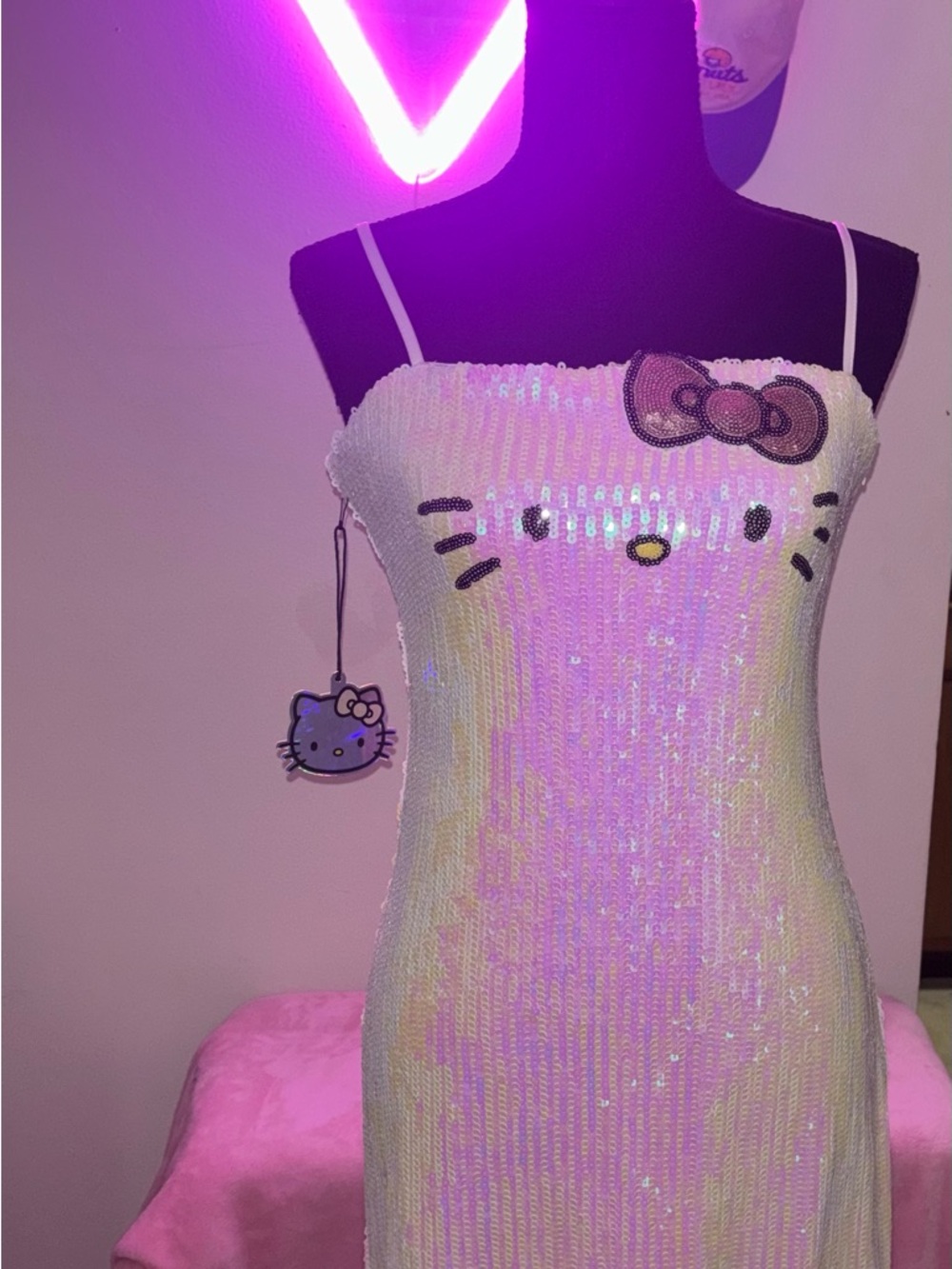 Hello Kitty Anniversary Sequin Mini Dress NWT Y2K Kawaii Large Pink